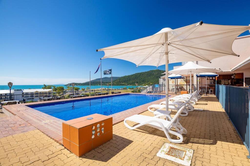 Ocean View 33A Studio Pool Ocean View Wifi แอร์ลีบีช ภายนอก รูปภาพ